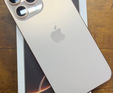 iPhone 16 Pro Max 256GB - 92% Battery Health + 9 Cases