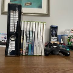 Xbox 360 Slim 250GB (w games)