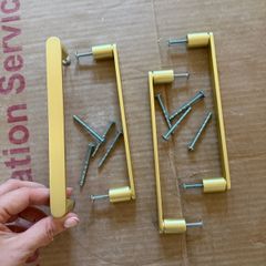 handles