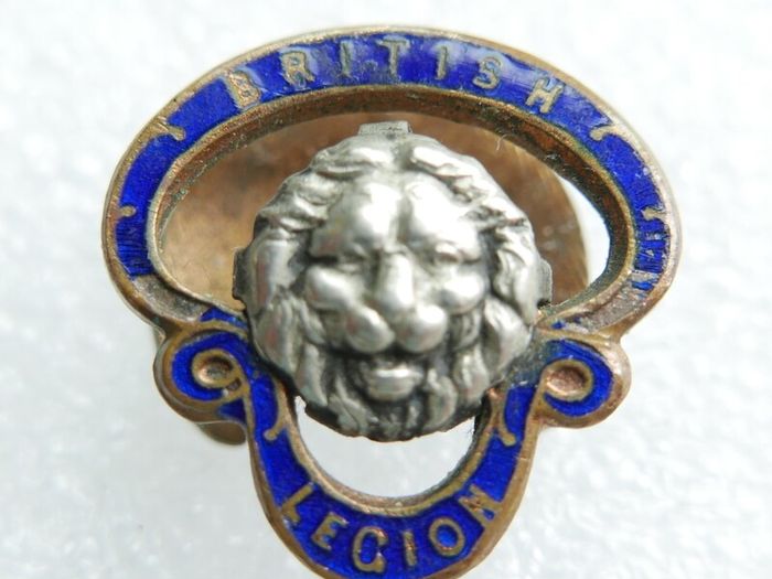 Vintage 1921 British Legion Brass Lapel Badge: J R Gaunt London
