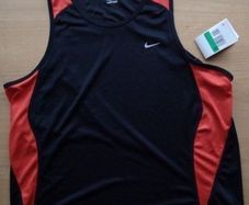 T-shirt Nike