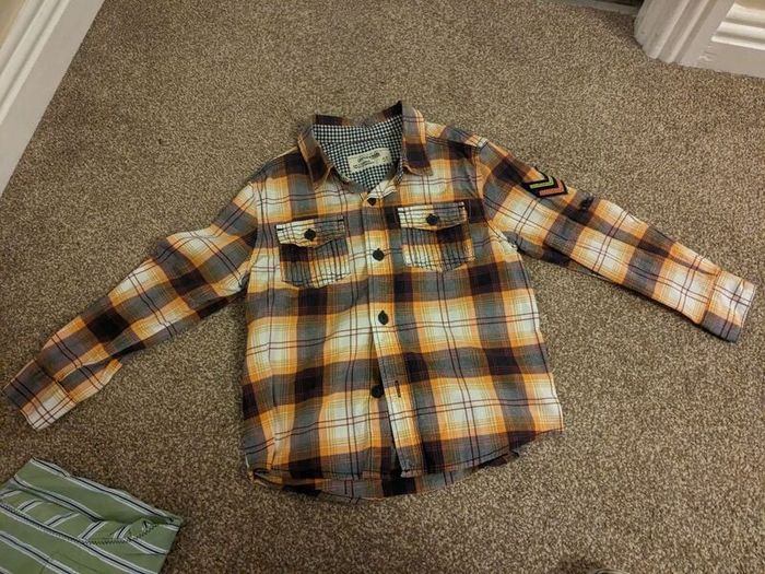 Boy's Shirts Size 5yrs