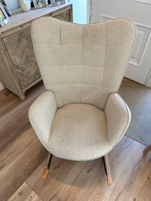 Rocking chair
