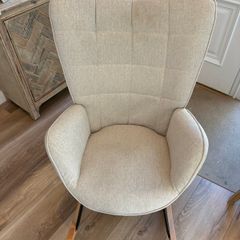 Rocking chair