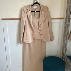 3 Piece Skirt Size 12