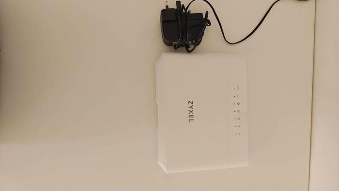 Lot of  6 Routers price is for entire lot
