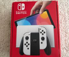 Nintendo Switch OLED 64GB, Boxed/ White