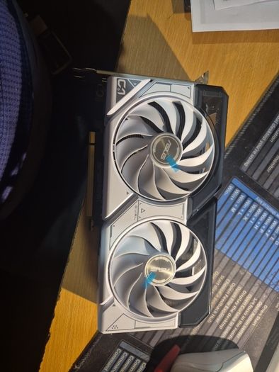 Asus Dual GeForce RTX 4060 OC edition GDDR6