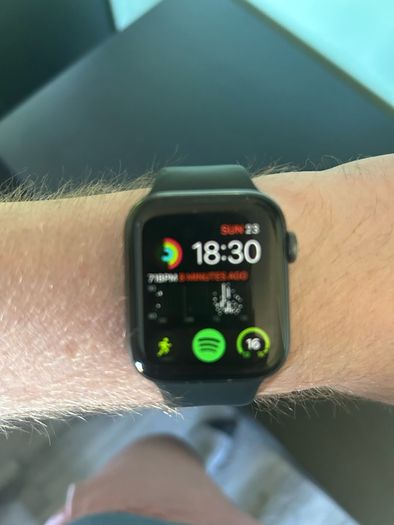 Apple Watch Series 6 GPS,