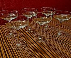Vintage champagne coupes