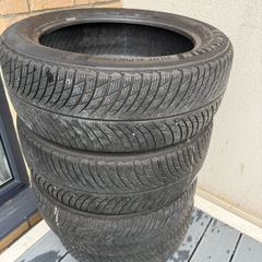 Michelin SUV Tyres 235/50 R19 - Set of 4