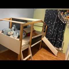 Single loft bed