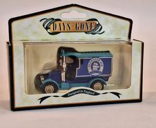 LLedo Diecast Model of Days Gone 1912 Renault Van Plymouth Gin
