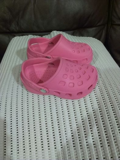 Girl's Waldies Shoes, size EU-21, UK-4