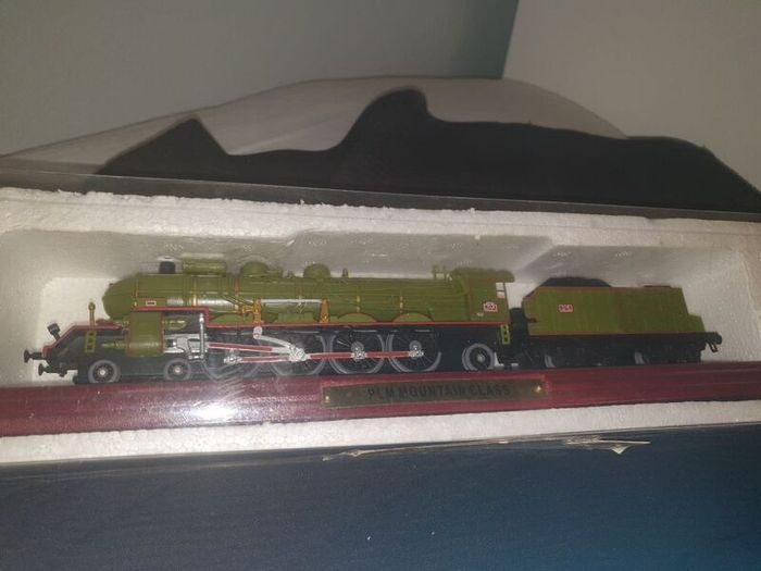 Atlas Edition Plm Mountain Class Locomotive Display