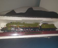 Atlas Edition Plm Mountain Class Locomotive Display