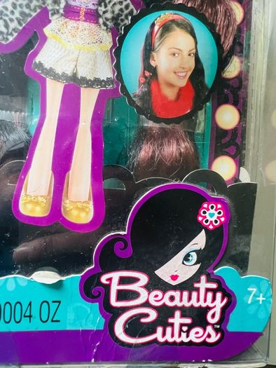 2006 Mattel Rockabelle Beauty Cuties Fashion Doll plus extras