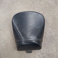 suzuki intruder c90 rear seat