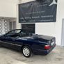 Mercedes-Benz E-Class 1994 Image 2