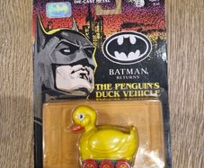 Batman Returns ERTL The Penguins Duck Vehicle Sealed New Vintage 1992