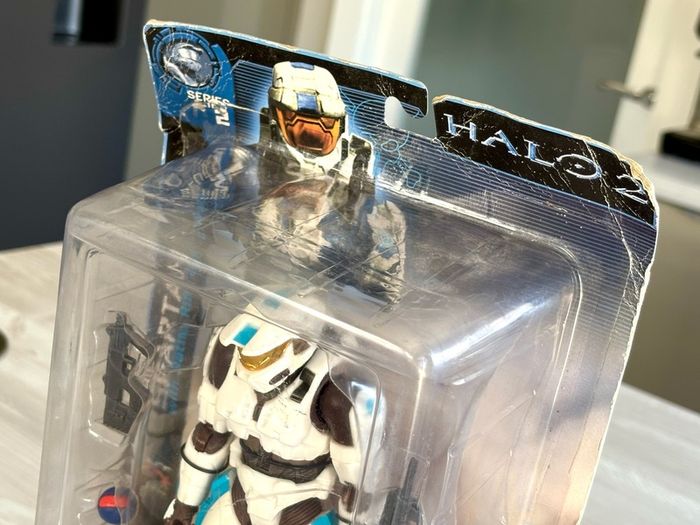 Halo 2 Spartan in White from Joyride Studios - Official Microsoft / Bungie - RARE