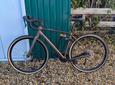 2022 Orbea Terra H40 Gravel Bike (Size M)