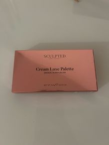 Sculpted by - cream luxe palette