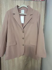 Bershka blazer size M. New with tags