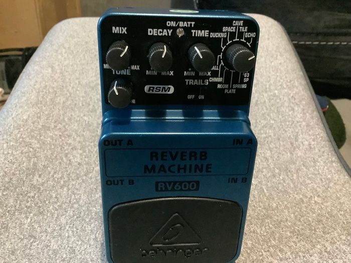 Behringer RV600 Reverb Machine