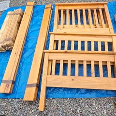 Pine bed
