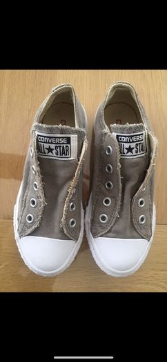 Boys Converse