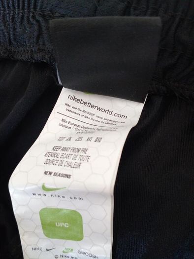 Nike shorts size 8 - 9 Years