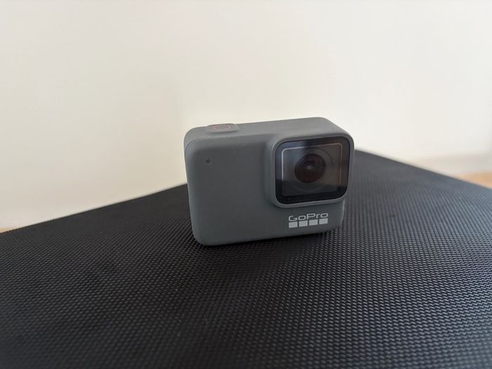 GoPro HERO7 Black with Full Accessory Bundle