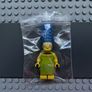 lego Simpsons sim027 Marge Simpson minifigure- White Hips Image 3