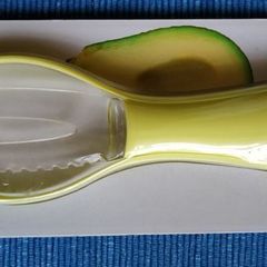 Avocado Peeler