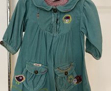 Girl's long sleeve green corduroy winter dress, Age 3-4 (Free girls clothes/items for first buyer to offer asking price on this)