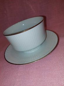 Bavaria Gravy Boat  with Saucer