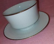 Bavaria Gravy Boat  with Saucer