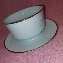 Bavaria Gravy Boat  with Saucer