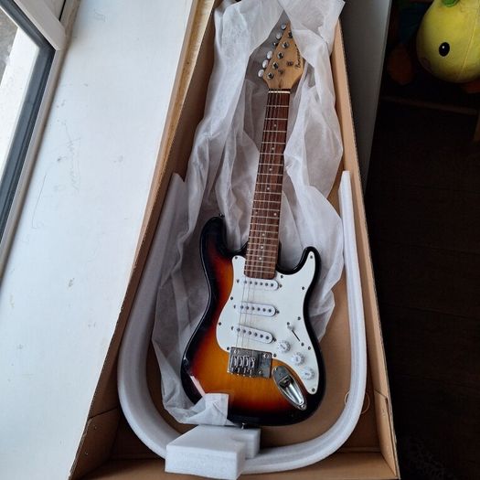 Burswood Electric Guitar Sunburst