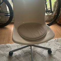 Ikea swivel chair