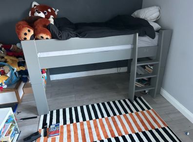 kids loft bed