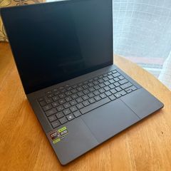 Asus ROG Zephyrus G14 2025 model
