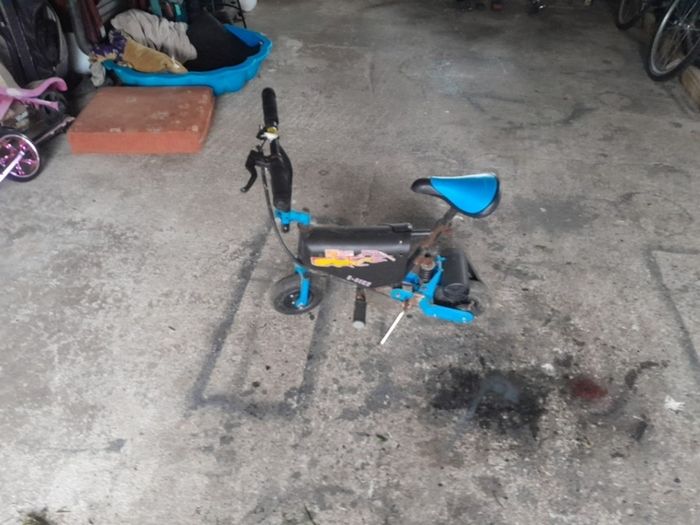 Small  e bike