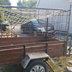 Car trailer