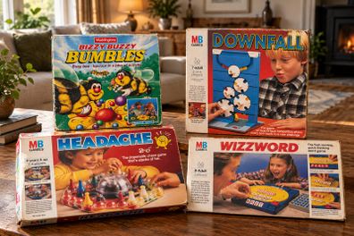 Vintage Board Game Bundle - 4 Classic Games - MB Games & Waddingtons