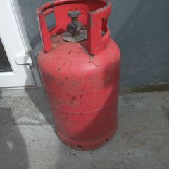 Patio gas bottle (full)