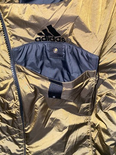 Adidas gilet down vest size m/L brand new