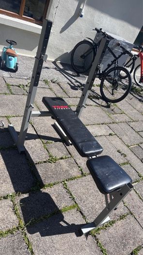workout bench