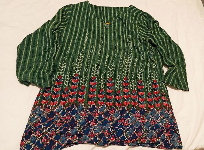 Colourful top